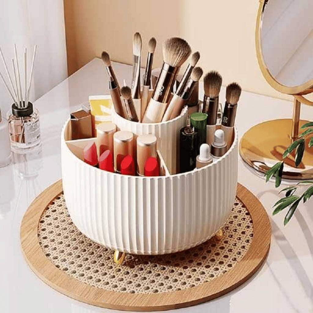 360° Rotating Makeup Brush Holder – Dust-Proof Organizer with Transparent Lid