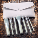 7 Pcs Makeup Brush Complete Set  Lip Brush Eye Shadow Loose Powder Brush Beauty Tools With Pouch