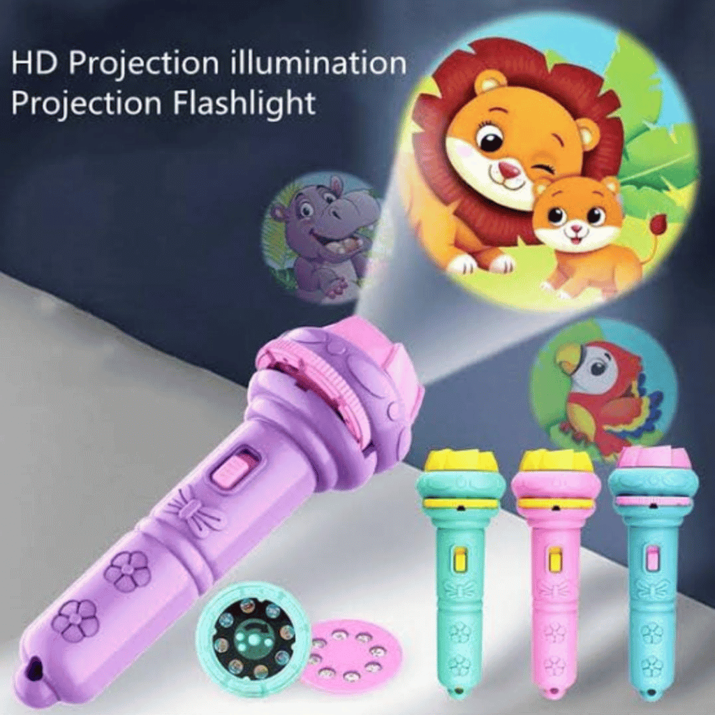 Baby Projector Torch 3 Cards Cartoon Projection Flashlight Children Early Education Toy (random color )