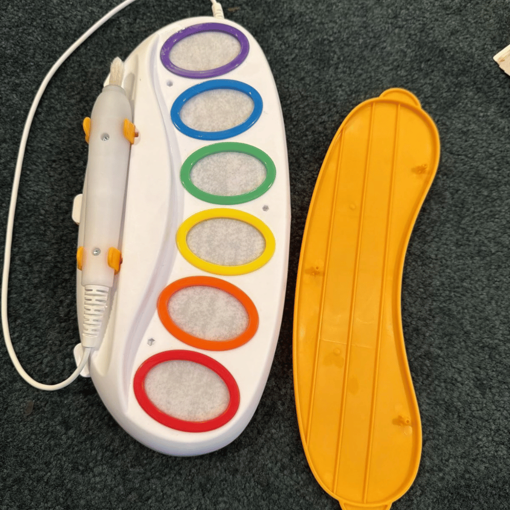 Mess Free Wonder Light Magic Brush & Flawless Beauty