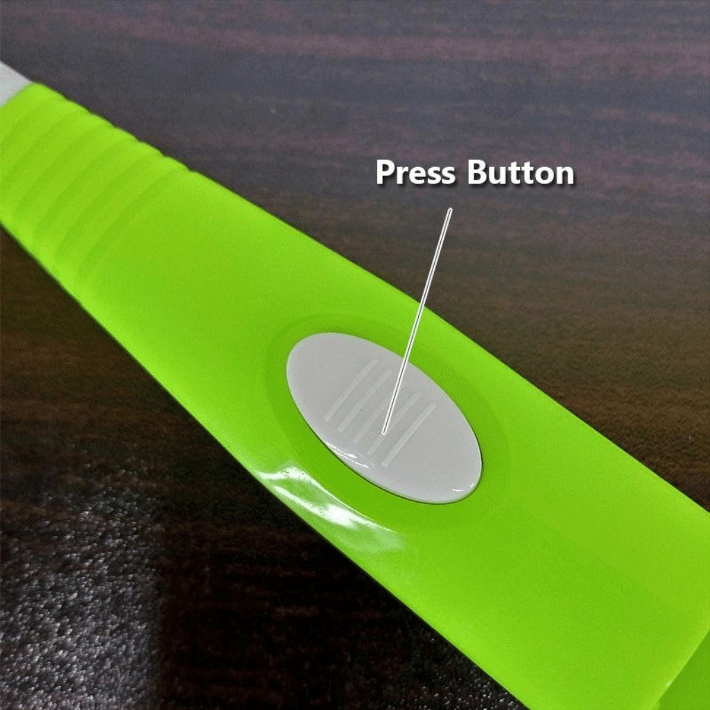 Plastic Kitchen Gas Lighter with Battery ( Multicolor )