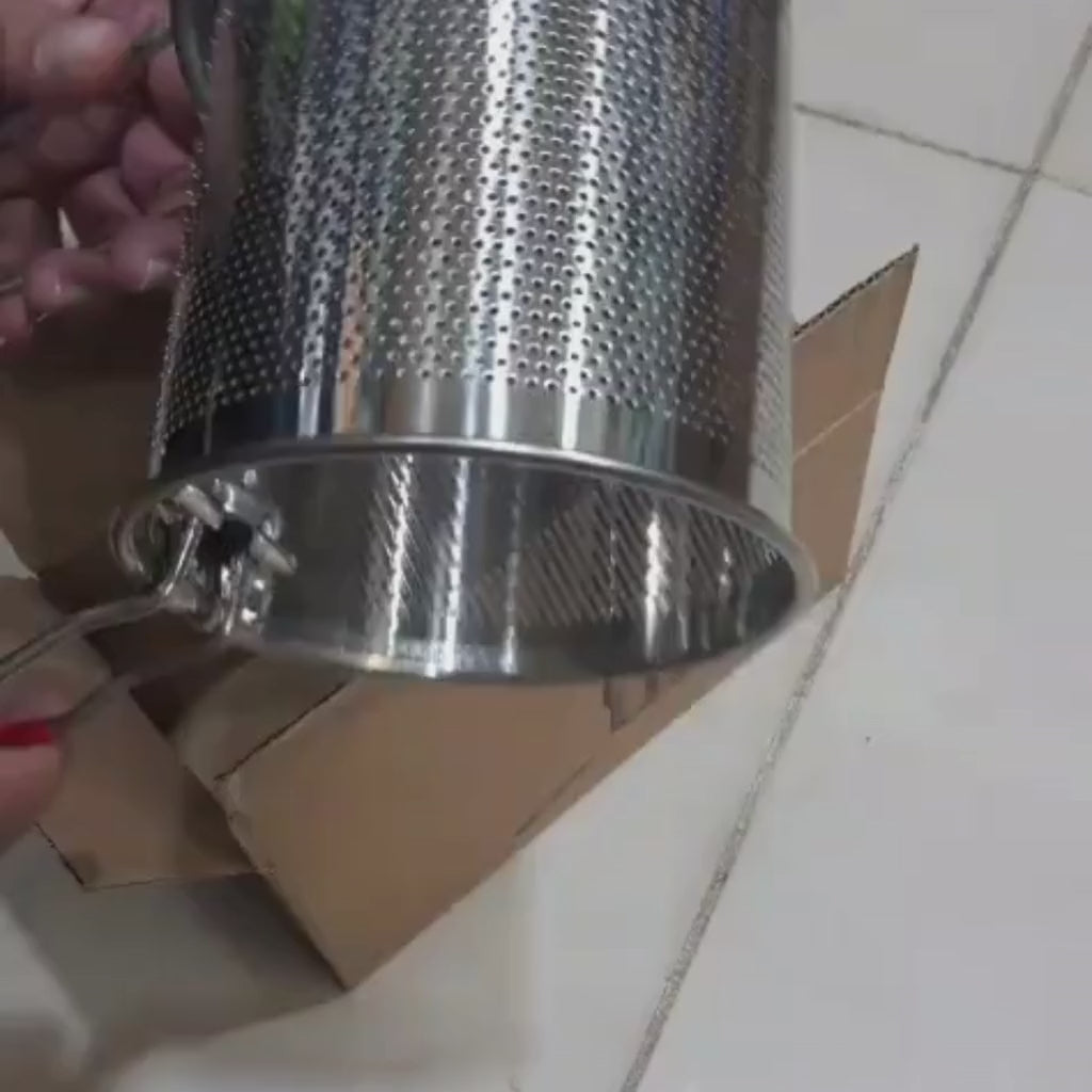 Stainless Steel Deep Fryer Pot with Strainer Pan (1200ML Capacity)