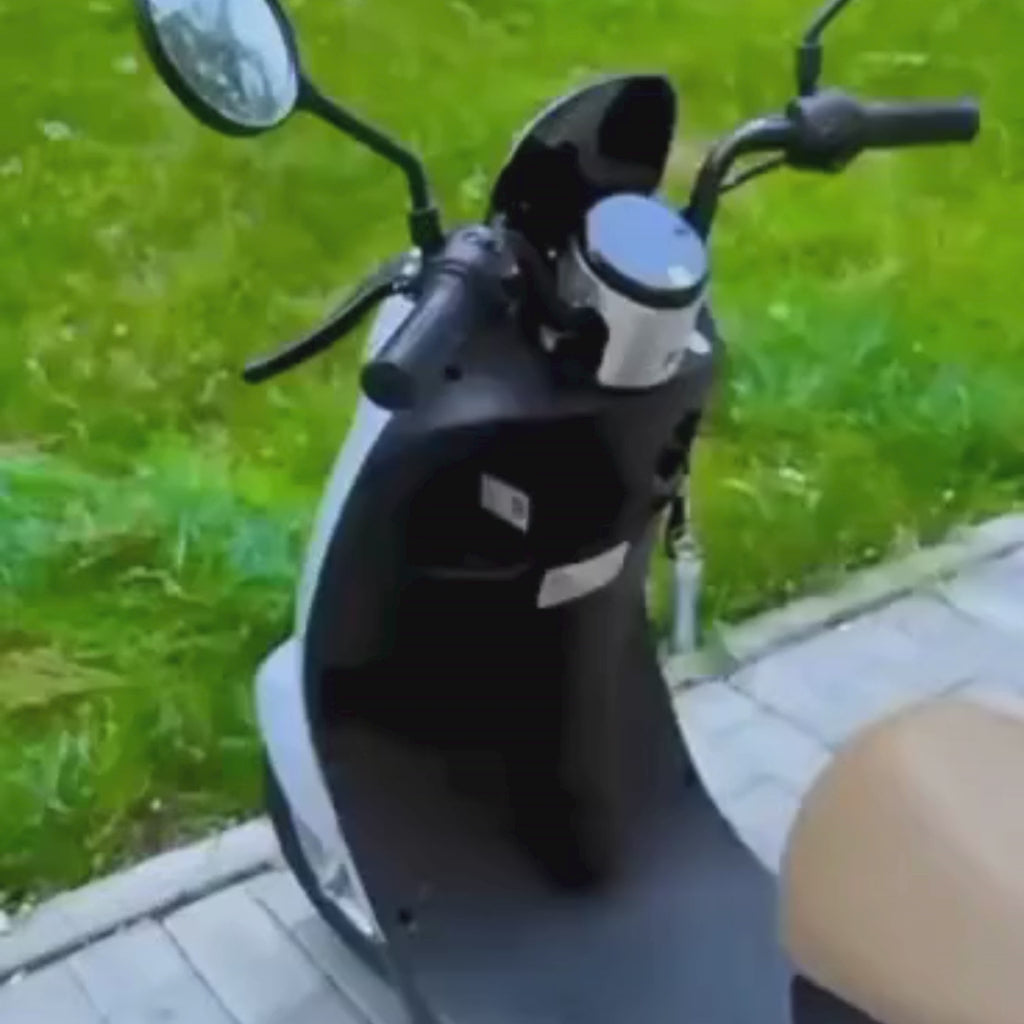 Waterproof Magnetic Bicycle Mobile Holder 360 Degree Rotation