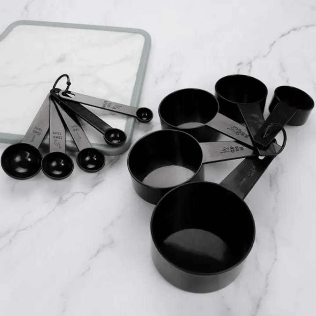 10-Piece Measuring Cups & Spoons Set