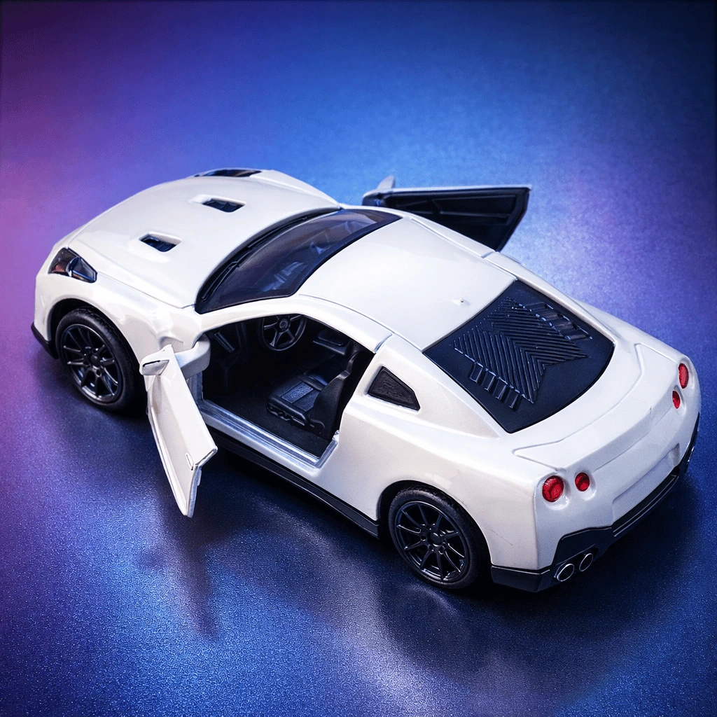 Diecast Nissan Skyline GTR Car With Metal Body Openable Doors