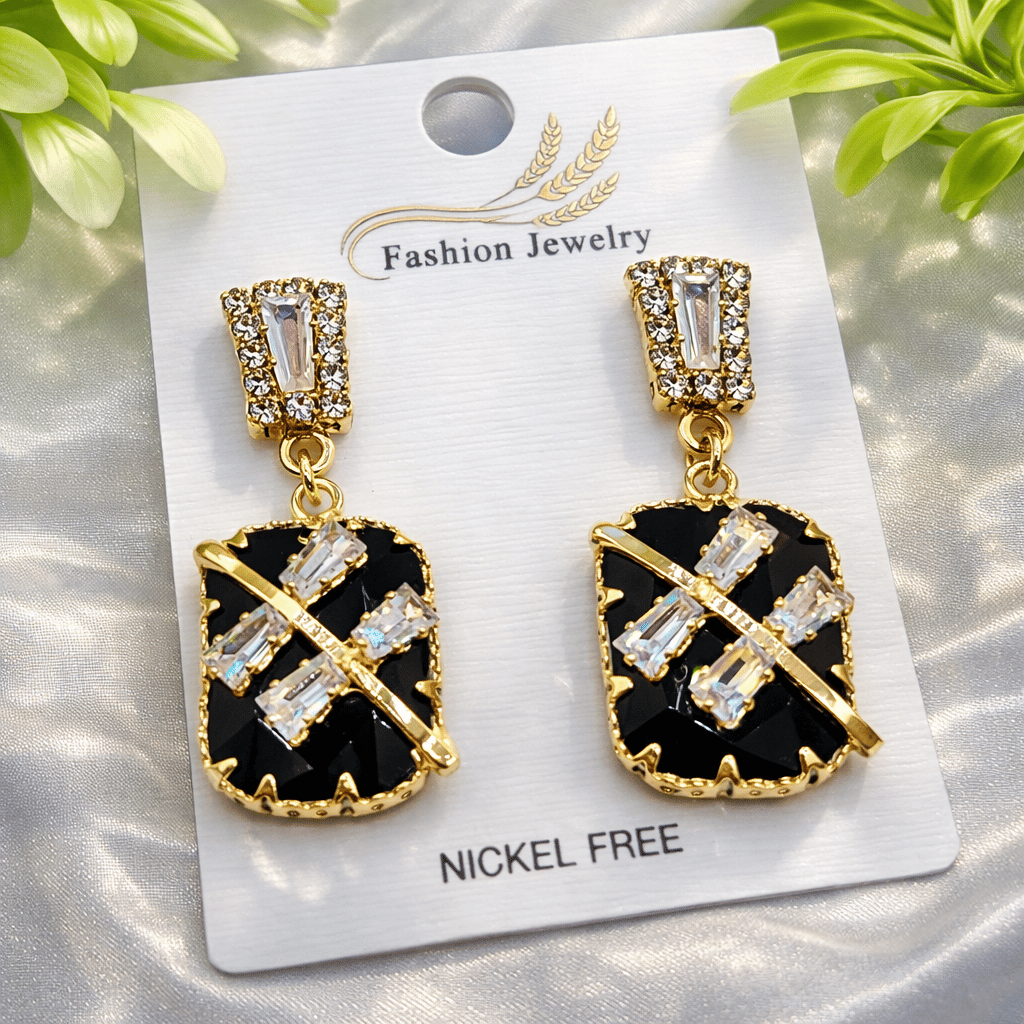 Elegant Black Crystal Earrings with Sparkling Rhinestone Accents