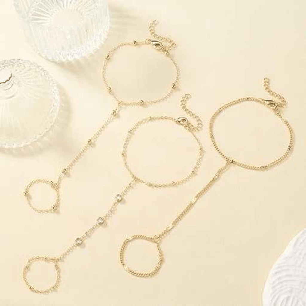 Elegant Finger Bracelet – Adjustable Gold Hand Chain with Connected Ring