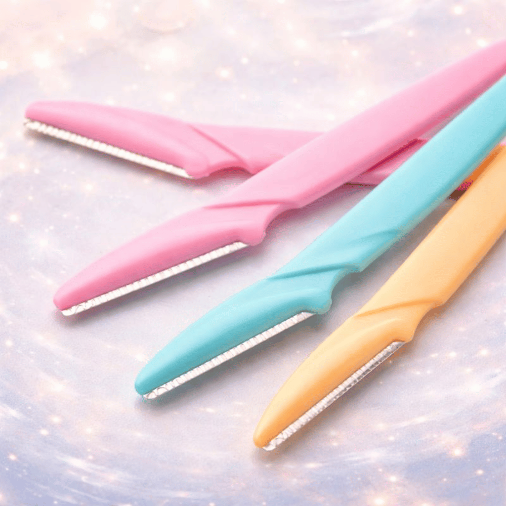 Pack of 3 Tinkle Eyebrow & Facial Hair Razor for Women