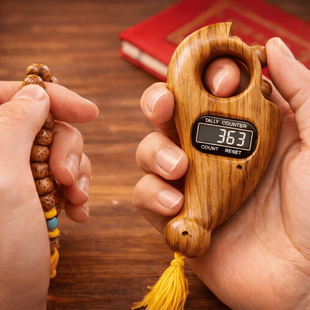 Rotating Prayer Beads Portable Finger Tasbeeh Japa (Random Color)