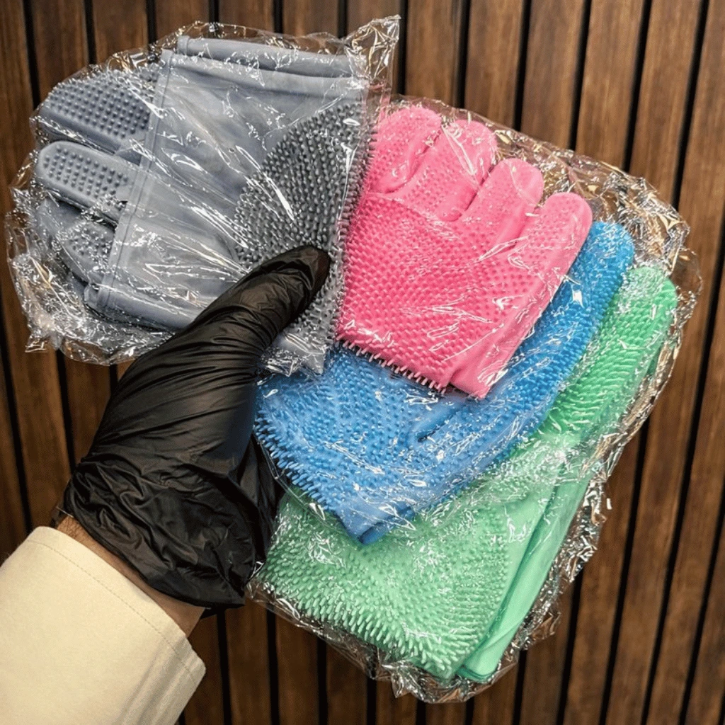 Silicone Dishwashing Gloves Durable Quality Comfortable Grip Reliable Performance Easy Cleaning (Random Color)