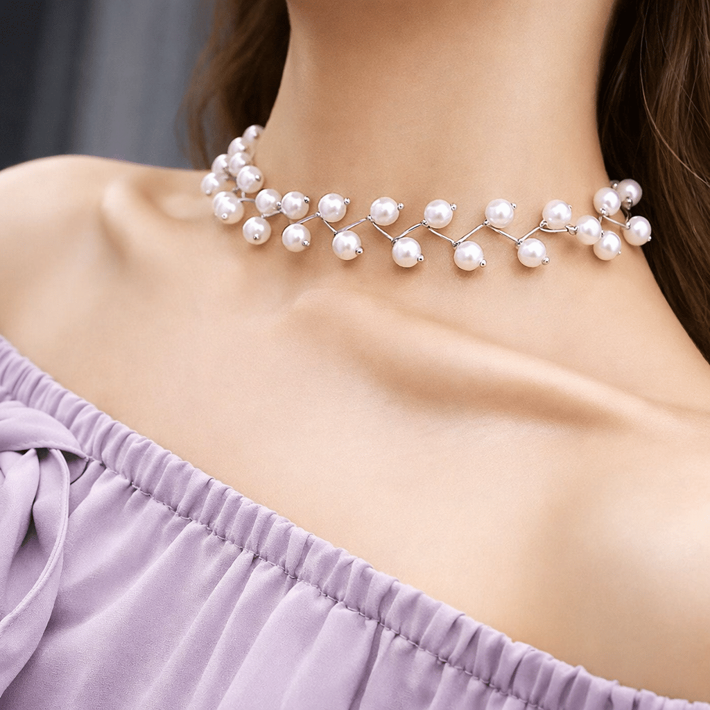Zig Zag White Choker With Earrings